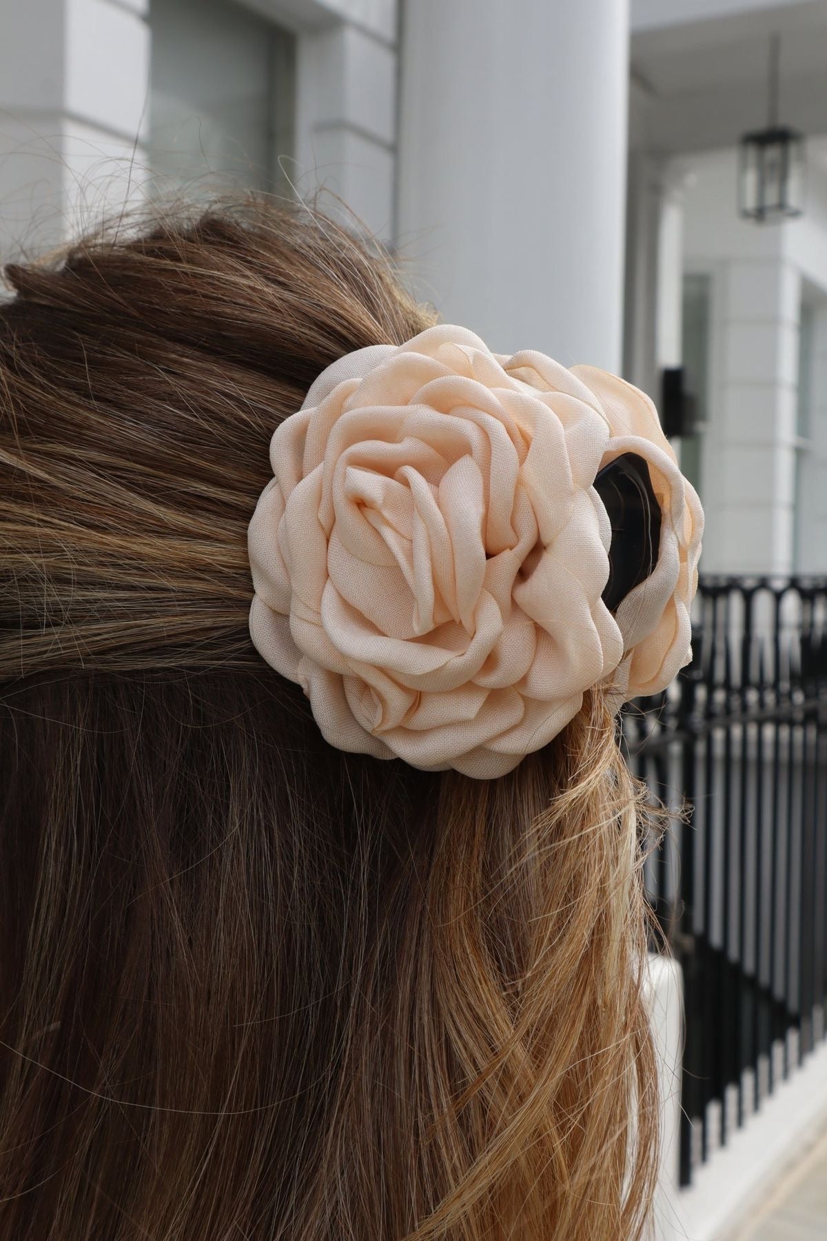Statement Floral Claw Clip 2.0