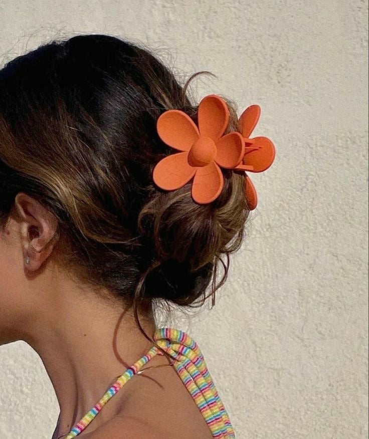 Flower Claw Clip