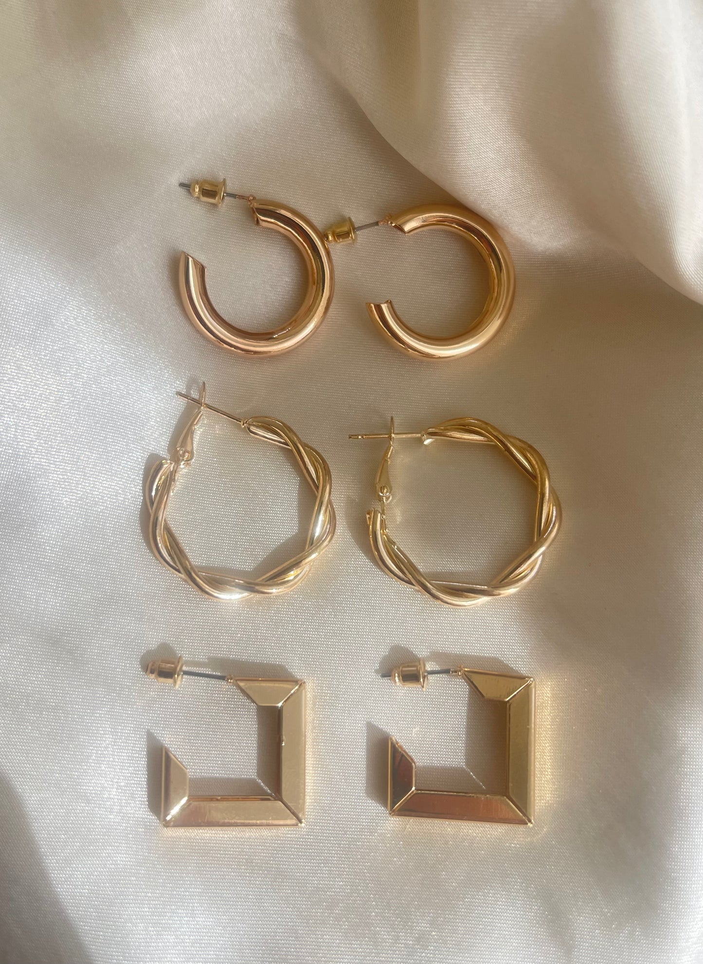 Everyday Hoop Earrings