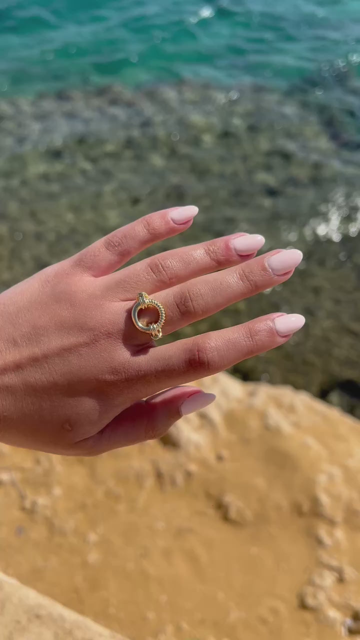Load and play video in Gallery viewer, Chunky Knot Ring 2.0 (Stainless Steel)