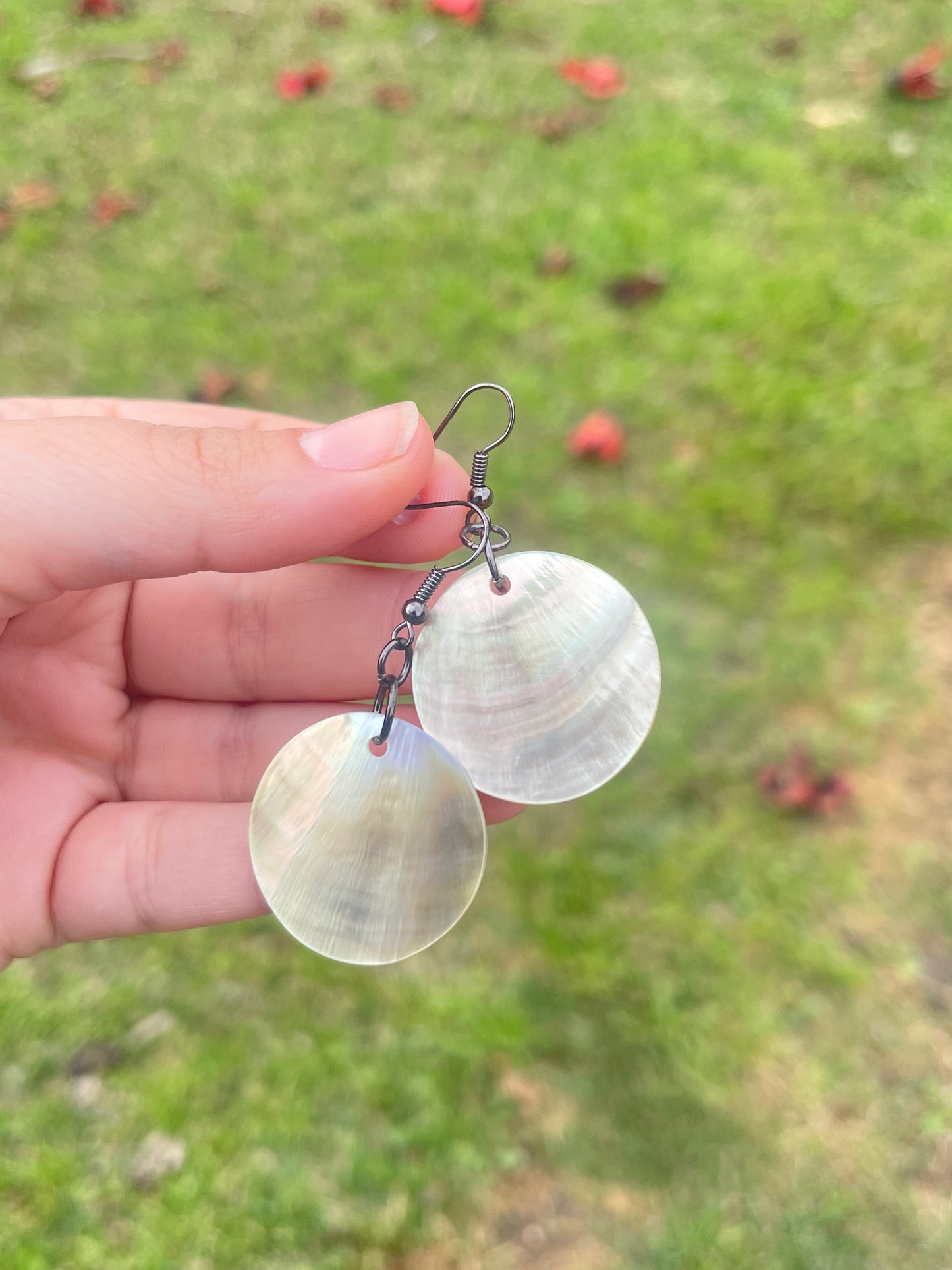 Pearly Dangle