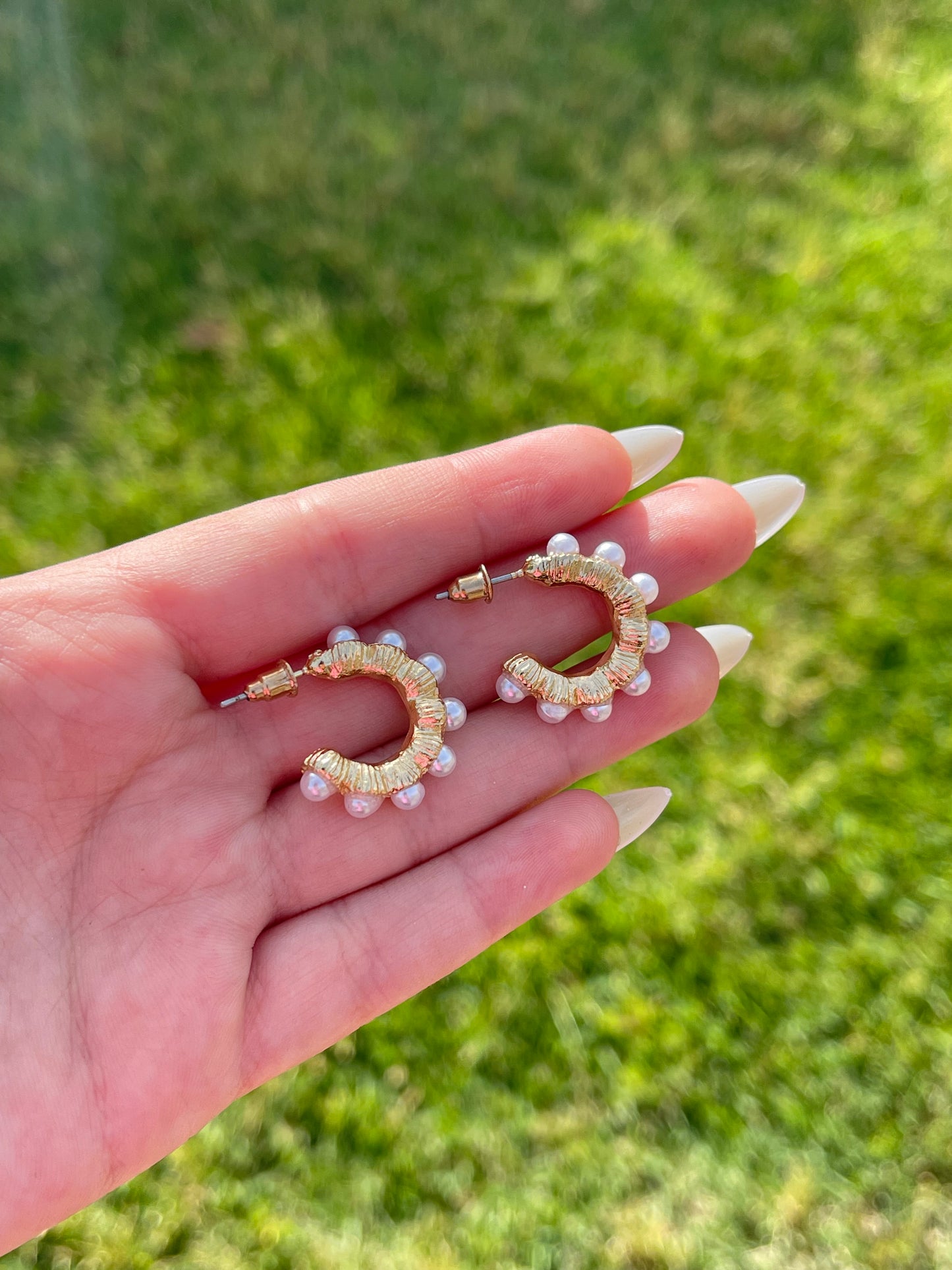 Pearl Hoop Earrings 2.0