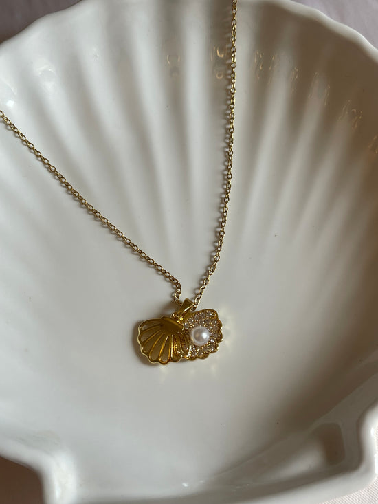Pearl Locket Necklace (Stainless Steel)