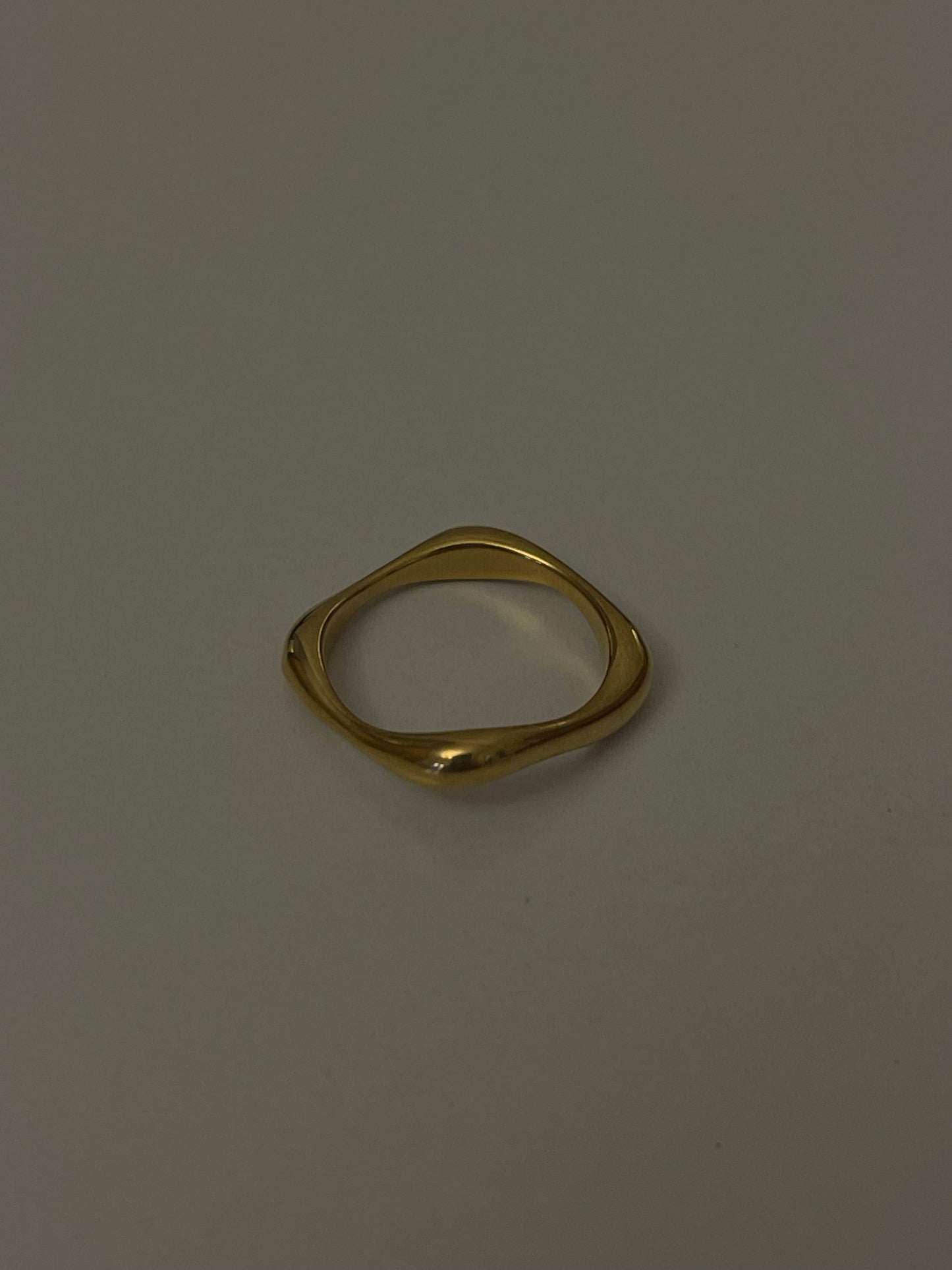 The Minimal Ring (Stainless Ring)