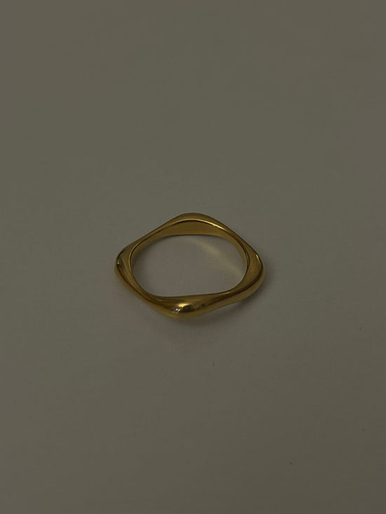 The Minimal Ring (Stainless Ring)