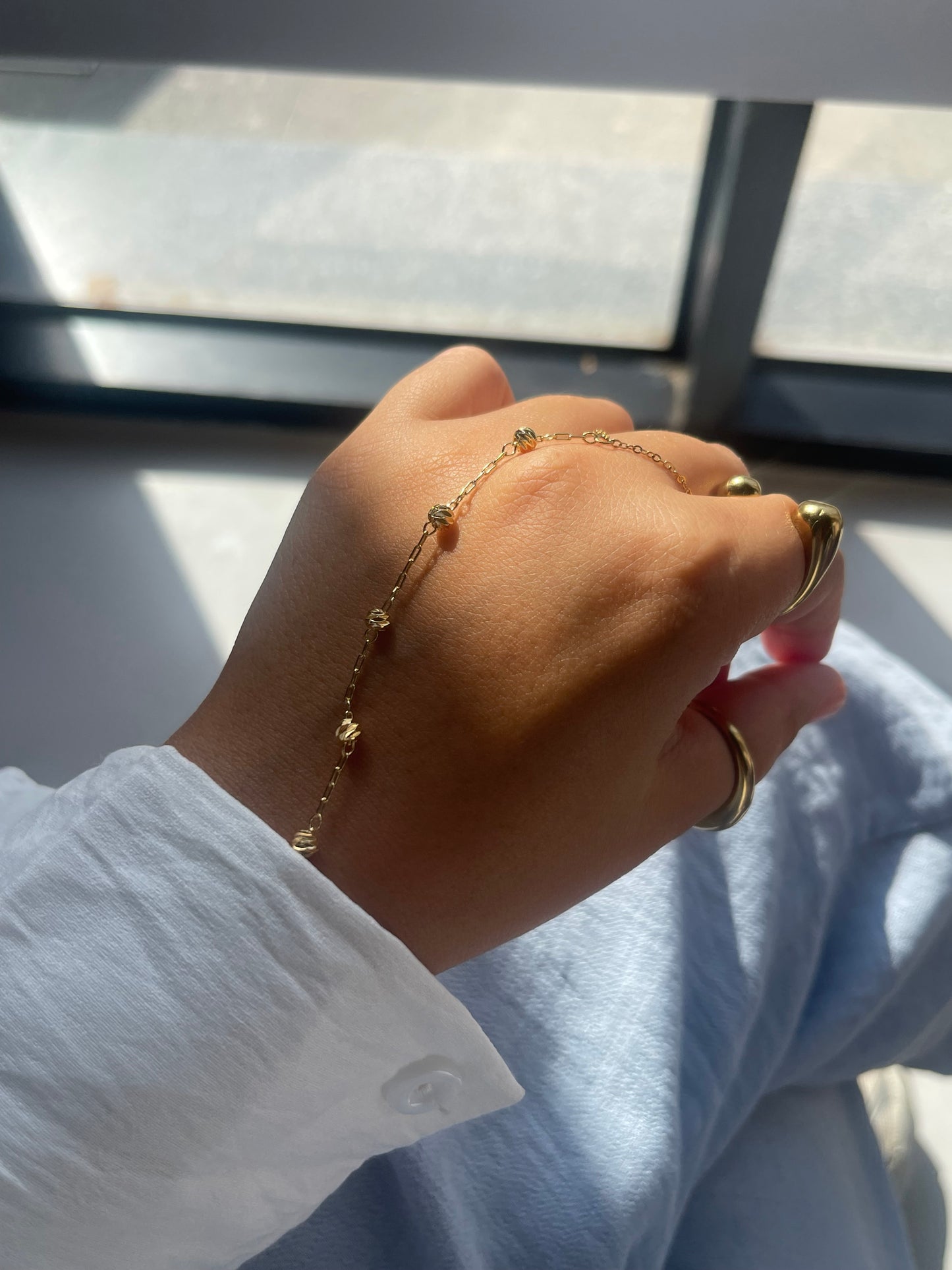 Minimal Gold Plated Hand-Chain✨