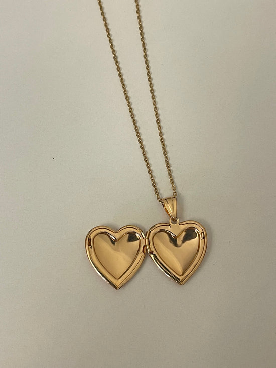 Heart Locket Necklace 2.0 (Gold Plated)