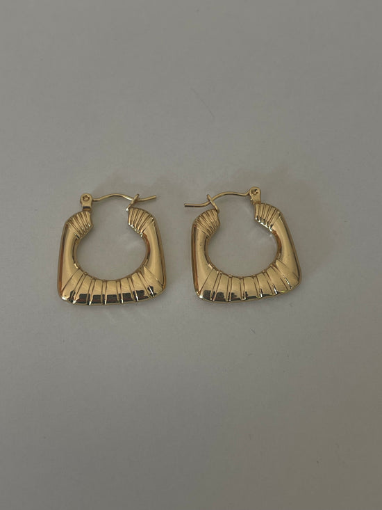 Mini Square Hoop Earrings 2.0 - Gold Plated