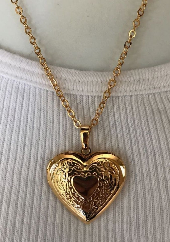 Heart Locket Necklace (Stainless Steel)