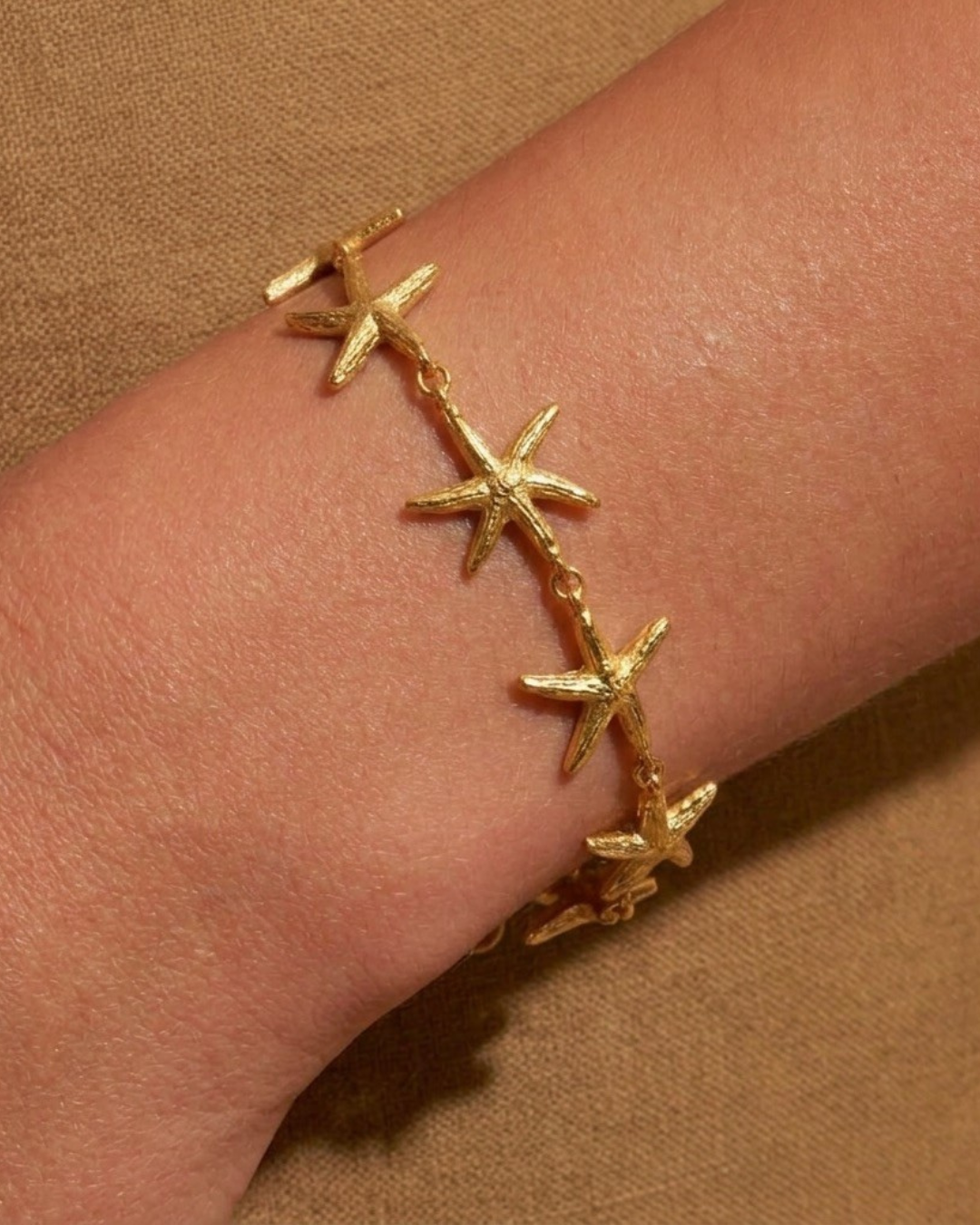 Statement Starfish Bracelet (Stainless Steel)
