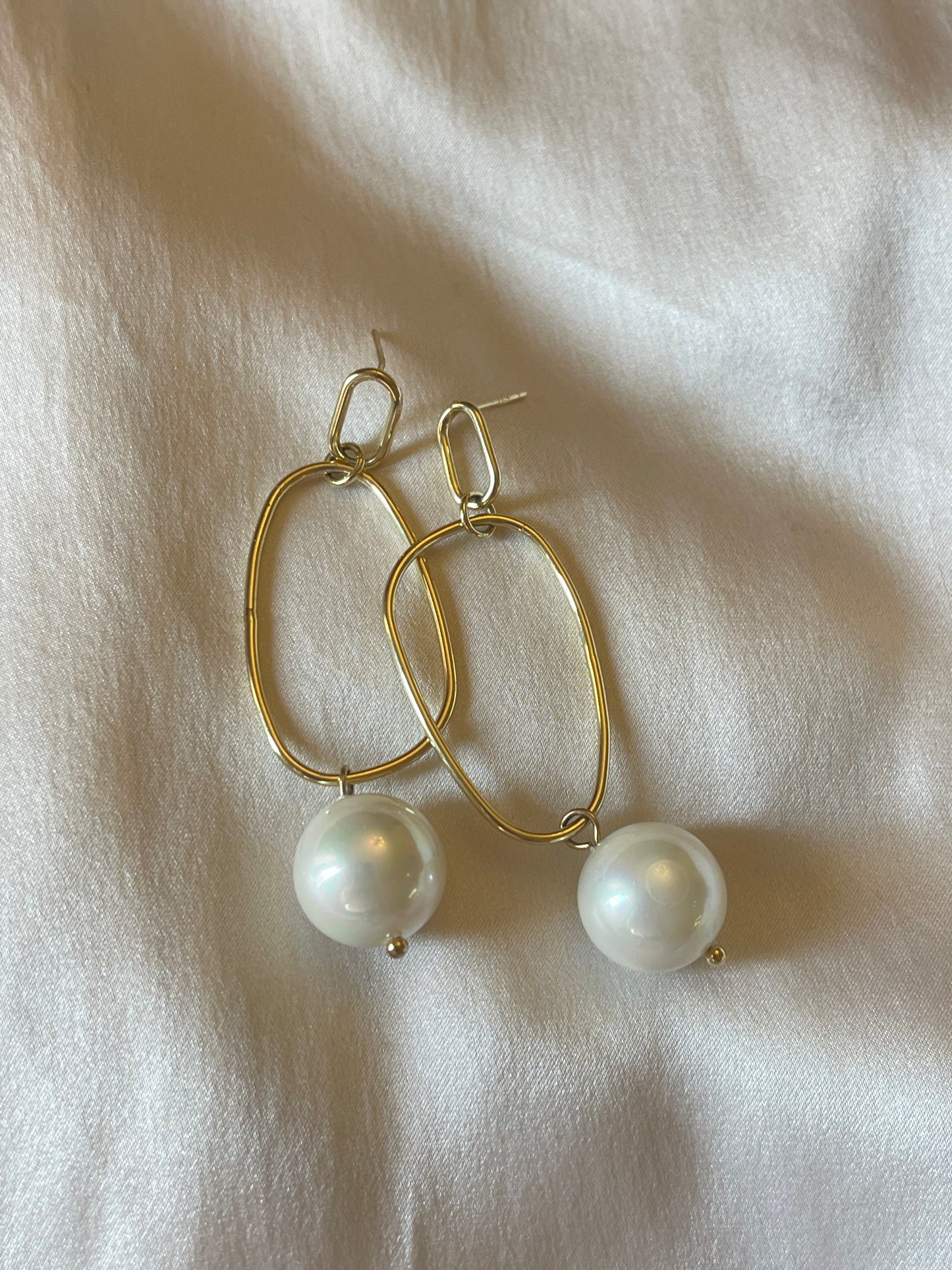 Statement Pearl Earrings