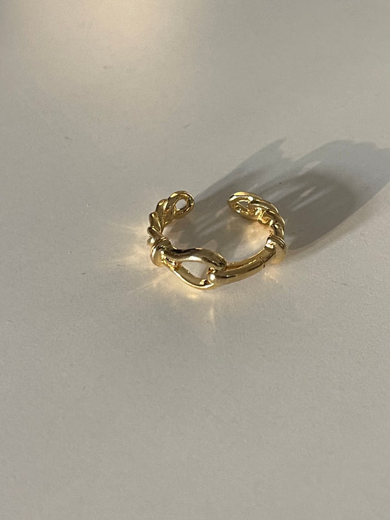 Chain Adjustable Ring (Gold Plated)