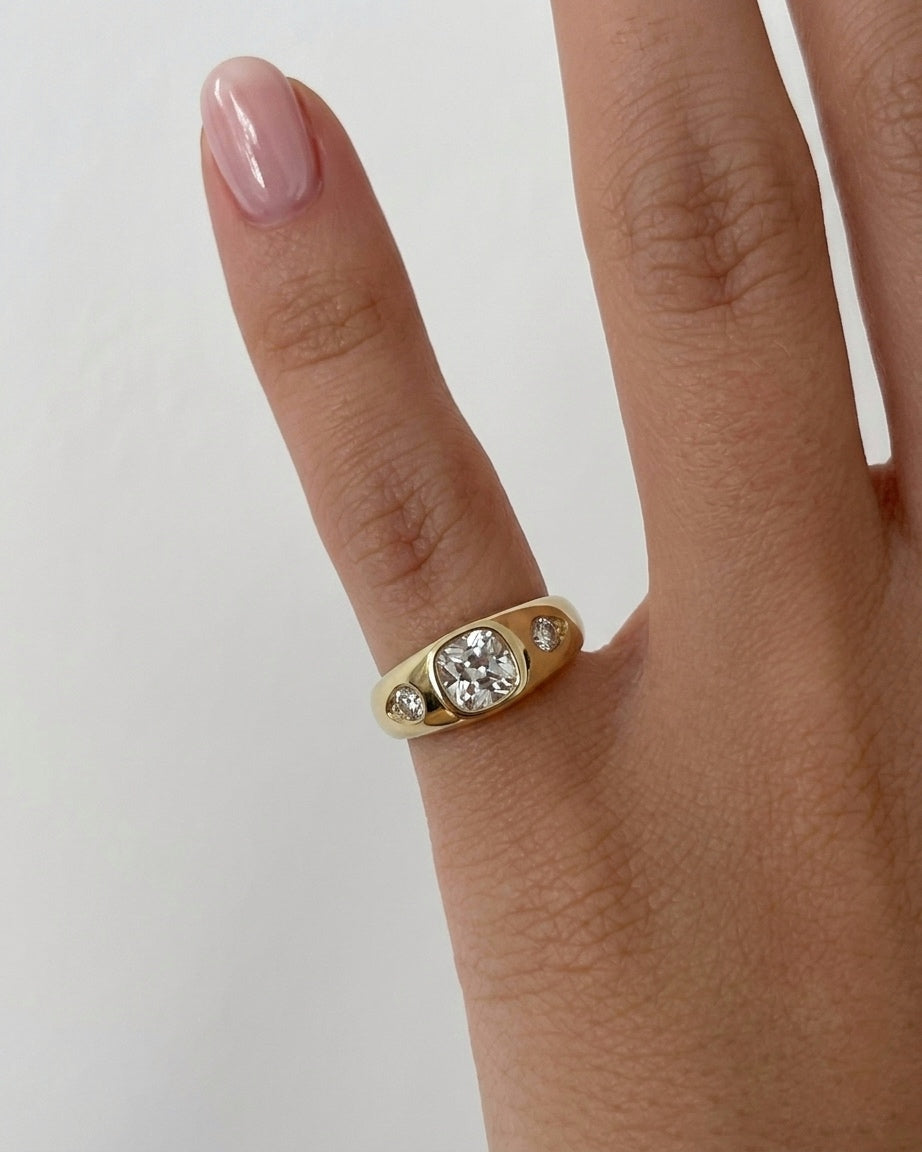 Triple Crystal Pinky Ring (Gold Plated)