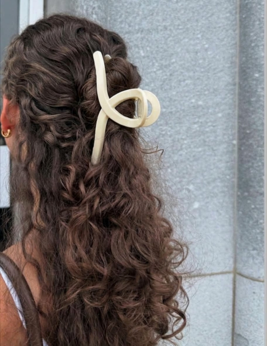 bow claw clip