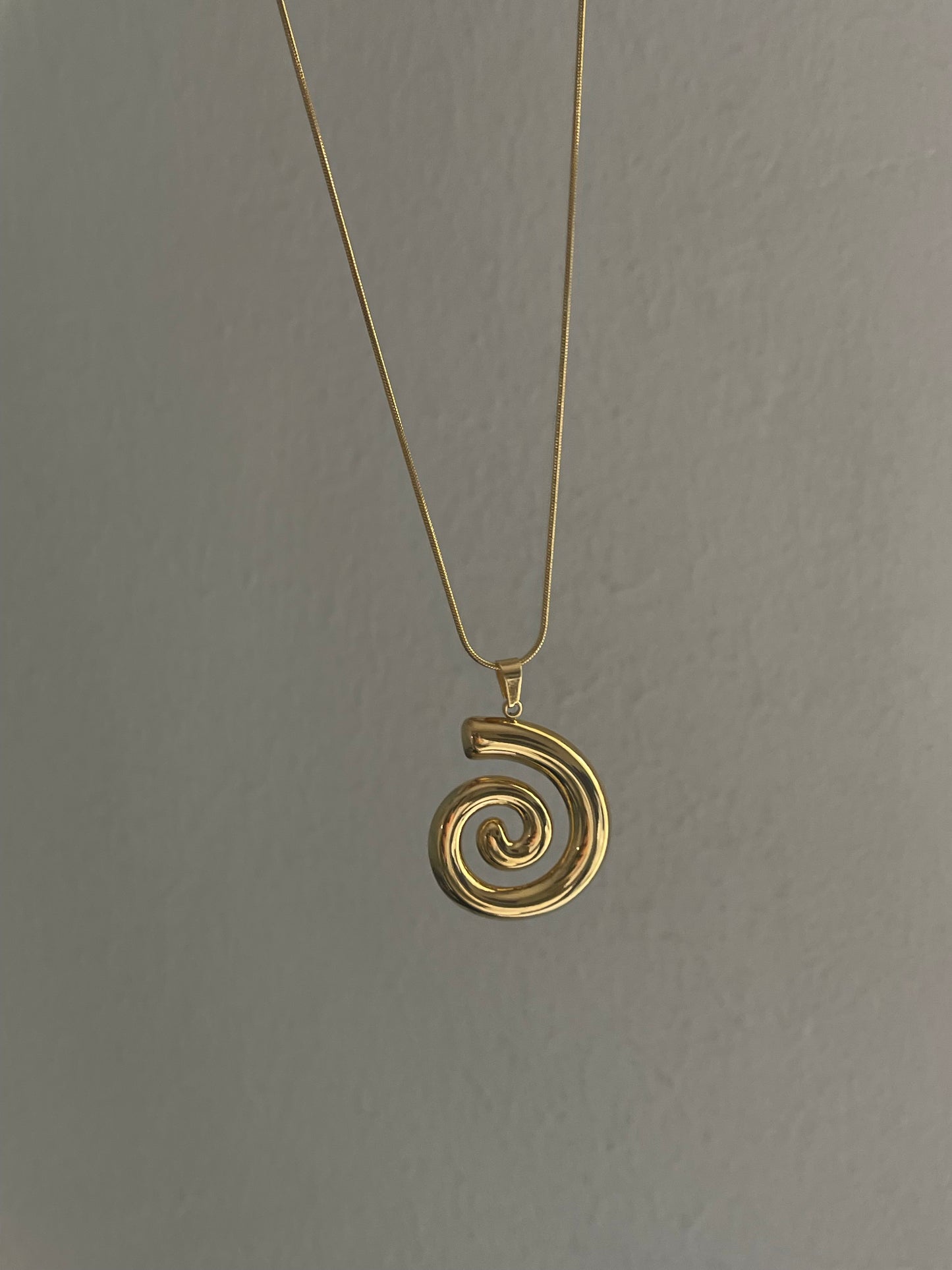 Iconic Twisted Necklace (Stainless Steel)