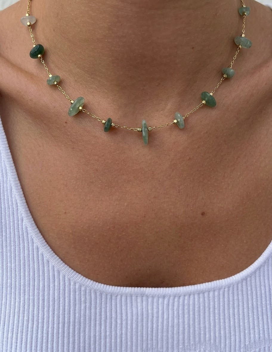 green stones choker (gold plated)