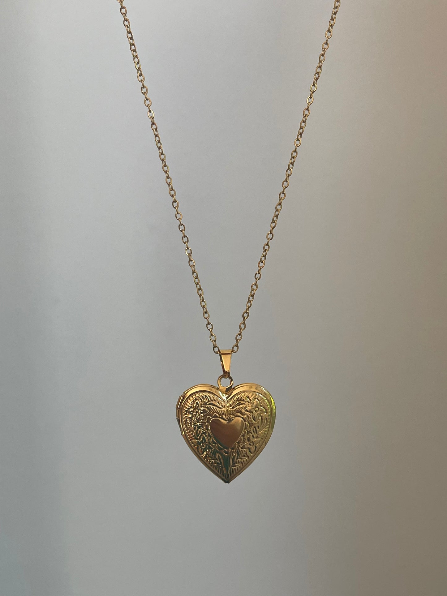 Heart Locket Necklace (Stainless Steel)