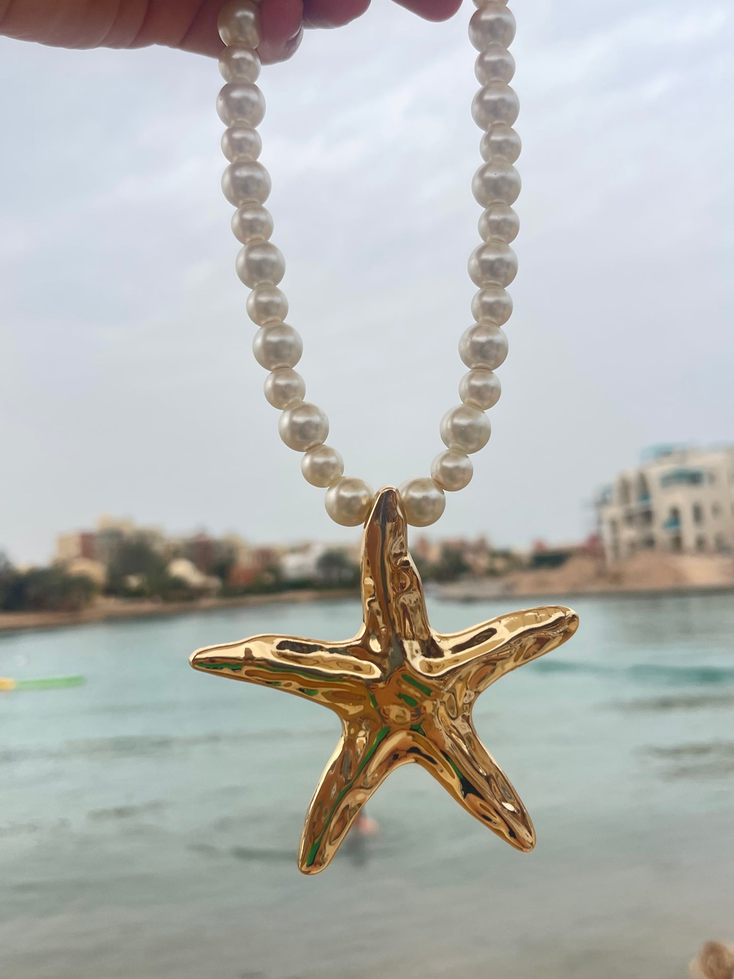 Statement Pearl Starfish Statement Necklace
