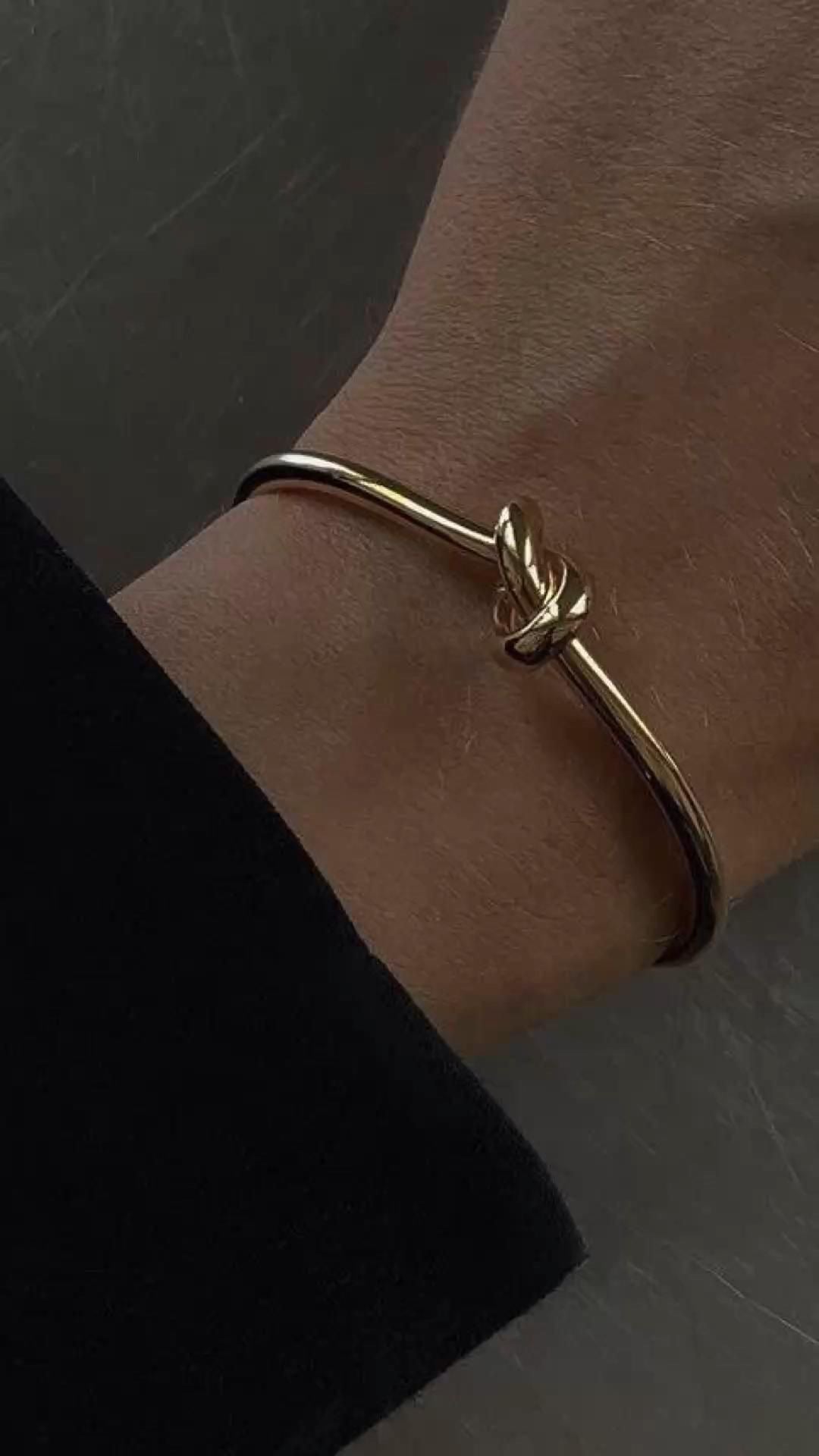 Knot Cuff Bracelet (stainless steel)