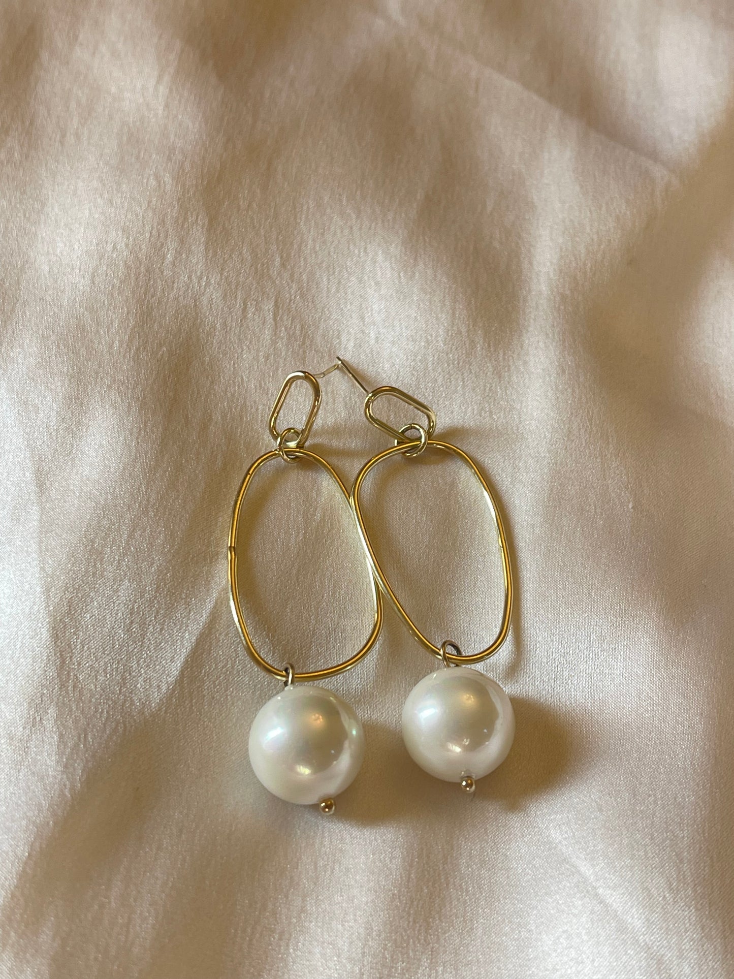 Statement Pearl Earrings