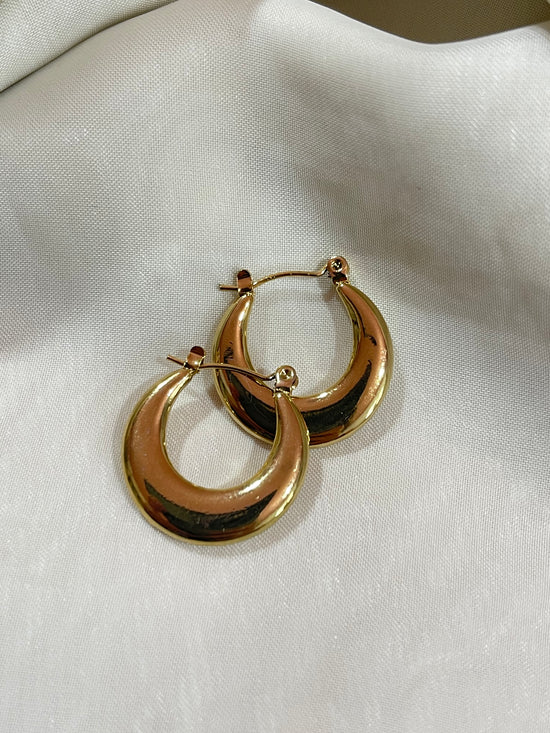 Minimal Hoop- Gold Plated