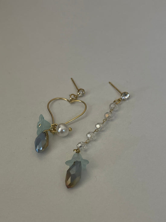 Dainty Mismatched Heart Earrings