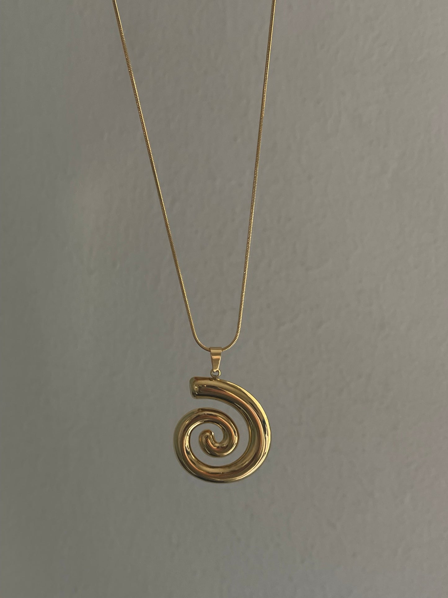 Iconic Twisted Necklace (Stainless Steel)