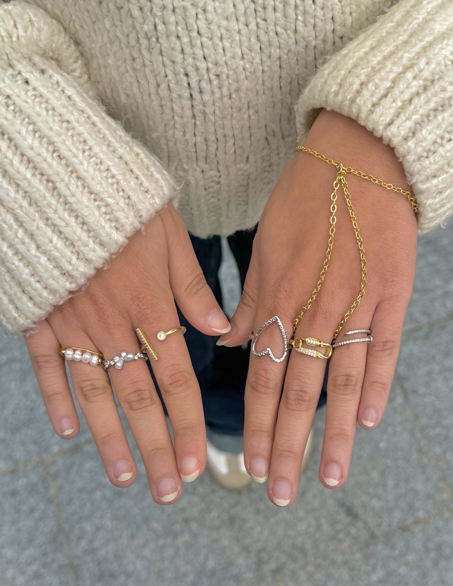 Dainty Handchain- Gold plated