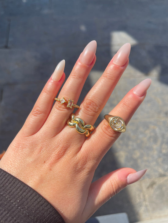 Everyday Chained Ring (Gold Plated)
