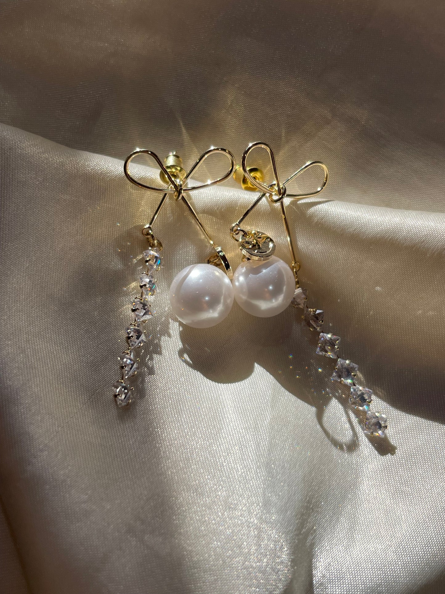 Crystal Bow-Pearl Earrings