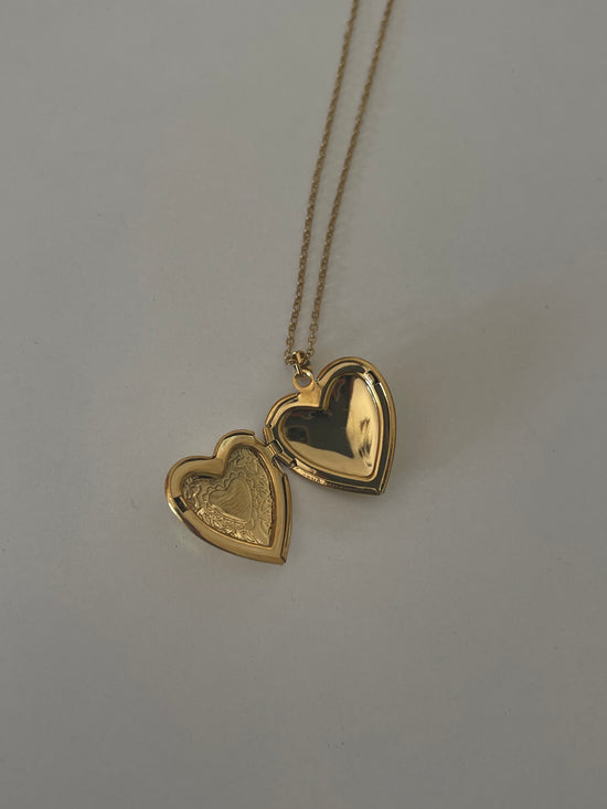 Heart Locket Necklace (Stainless Steel)