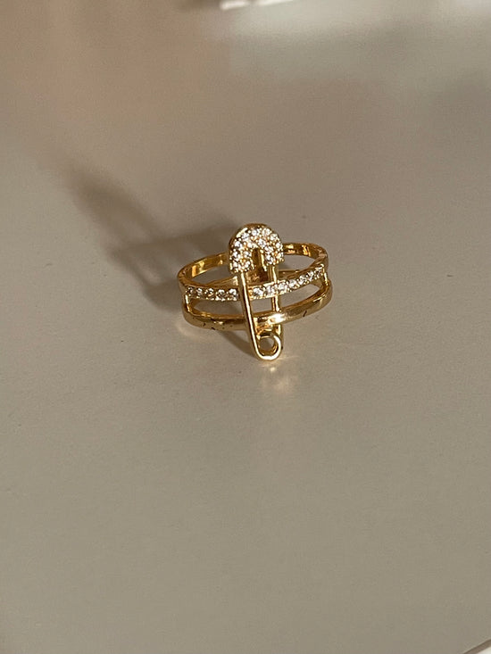 Crystal Pin Ring (Gold Plated)