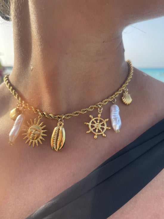 Twisted Summer Statement Necklace✨🐚 Gold Plated