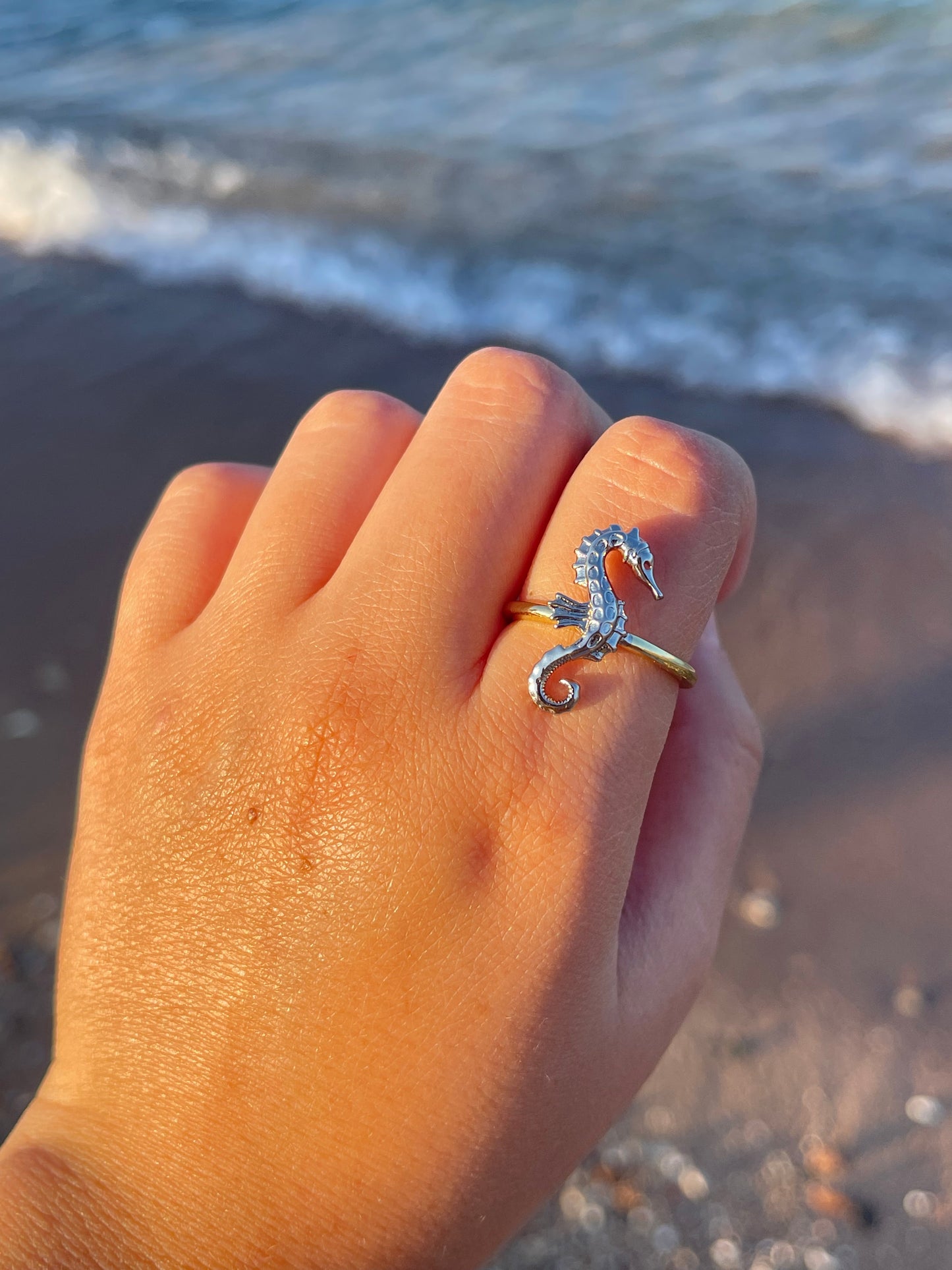 Iconic Seahorse Ring (Gold Plated)