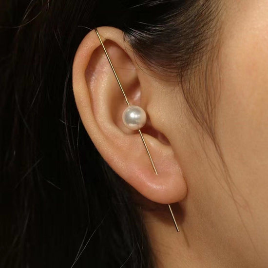 Pearl Ear Pin