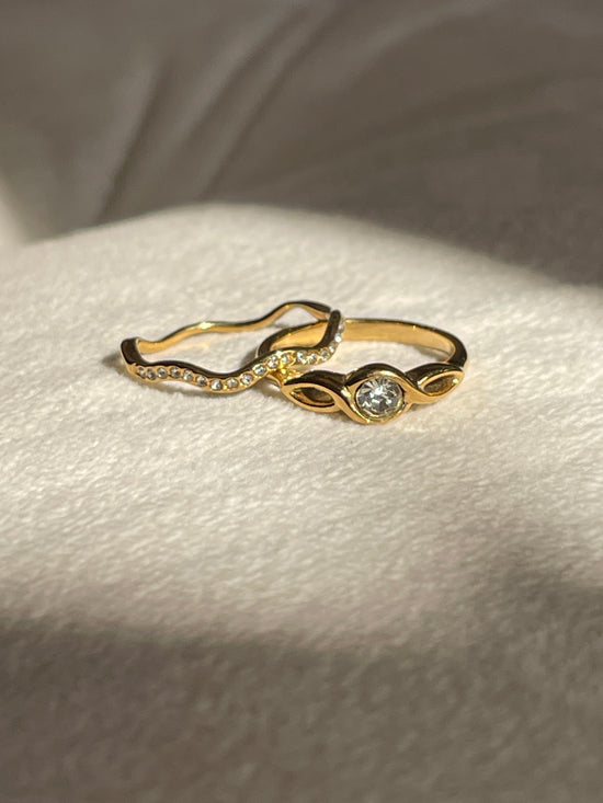 Dainty Crystal Minimal Ring- Stainless Steel