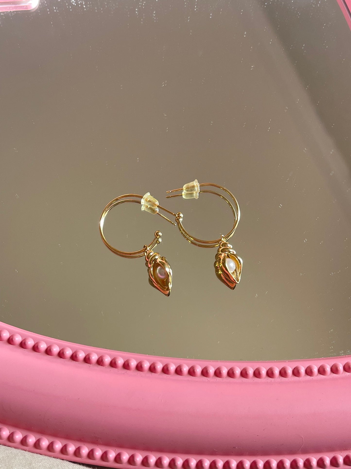 Seashell Hoop Pearl Earrings