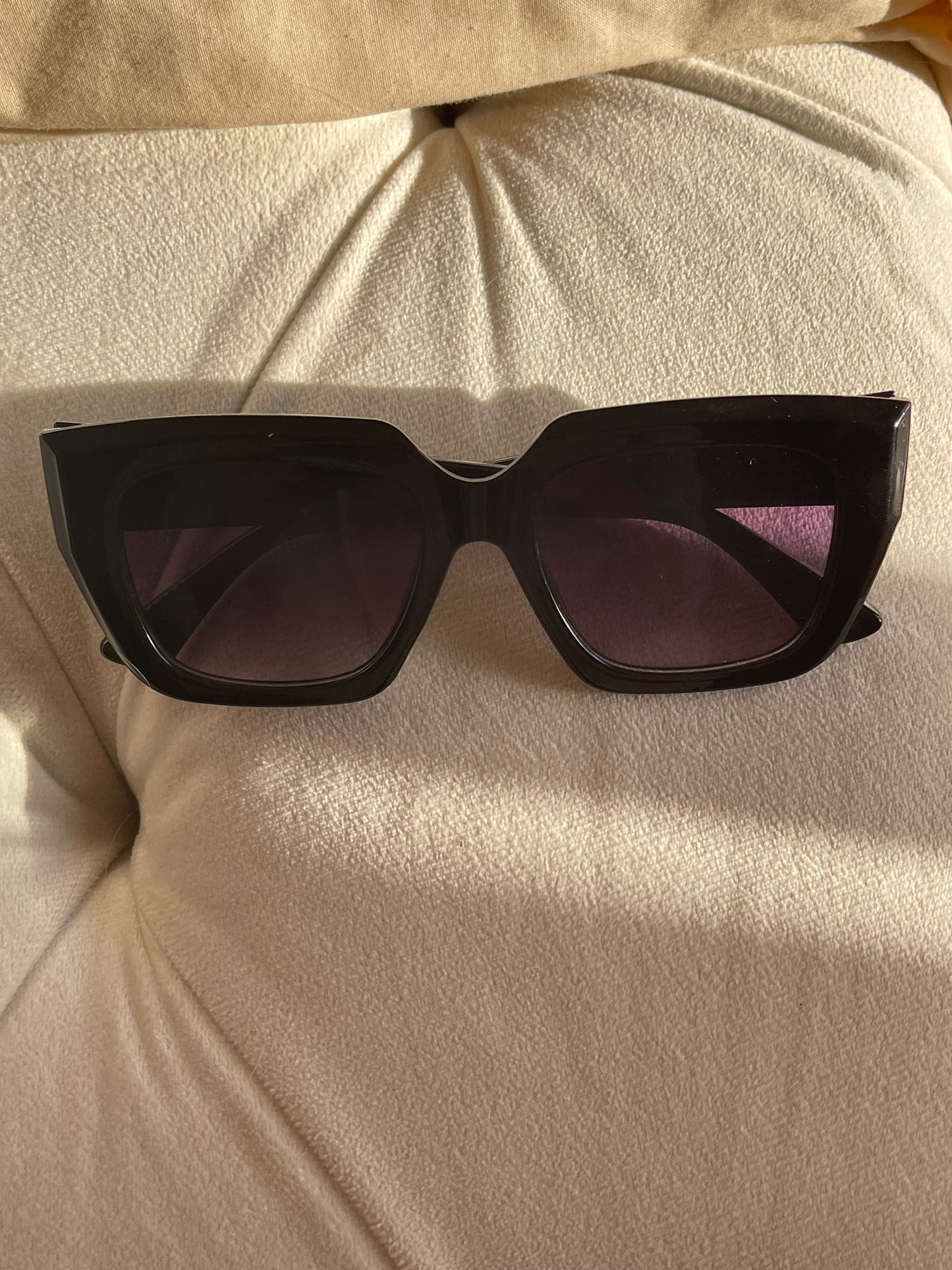 Go - To Black Sunnies