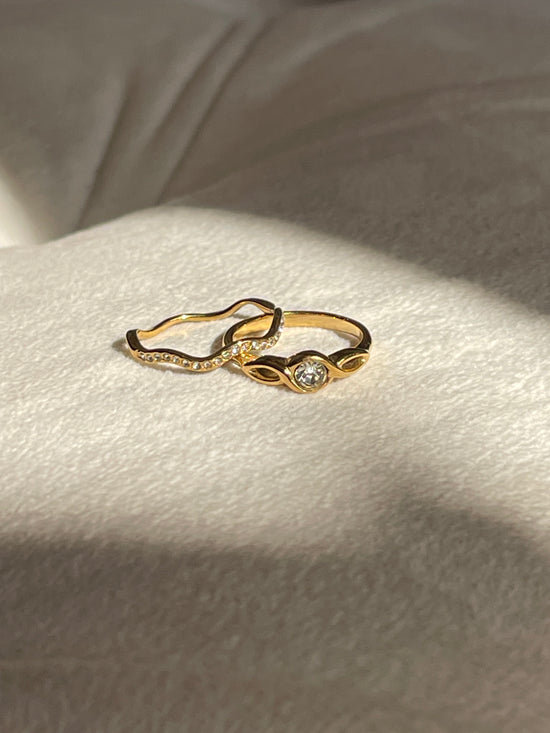 Dainty Crystal Minimal Ring- Stainless Steel
