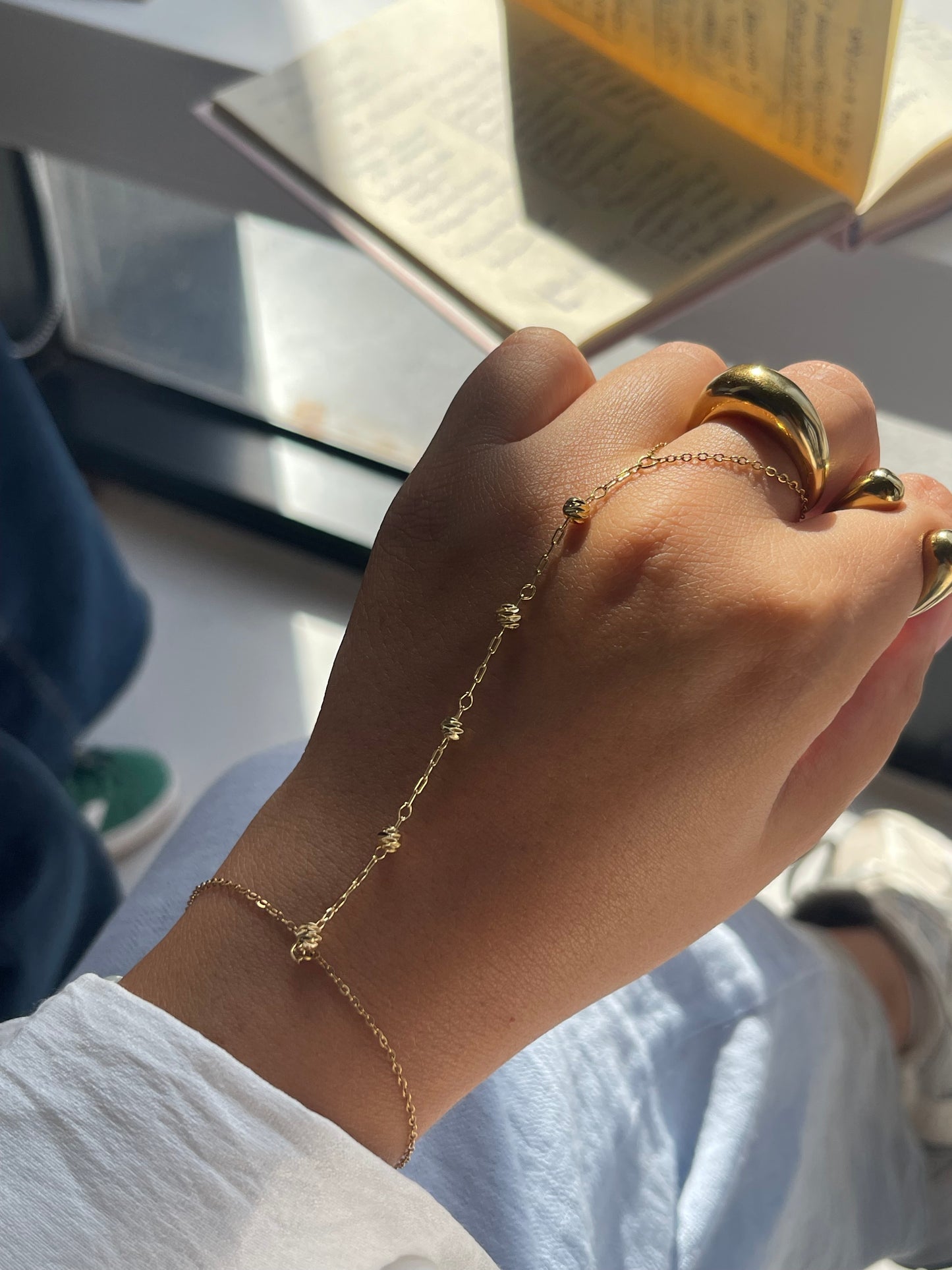 Minimal Gold Plated Hand-Chain✨