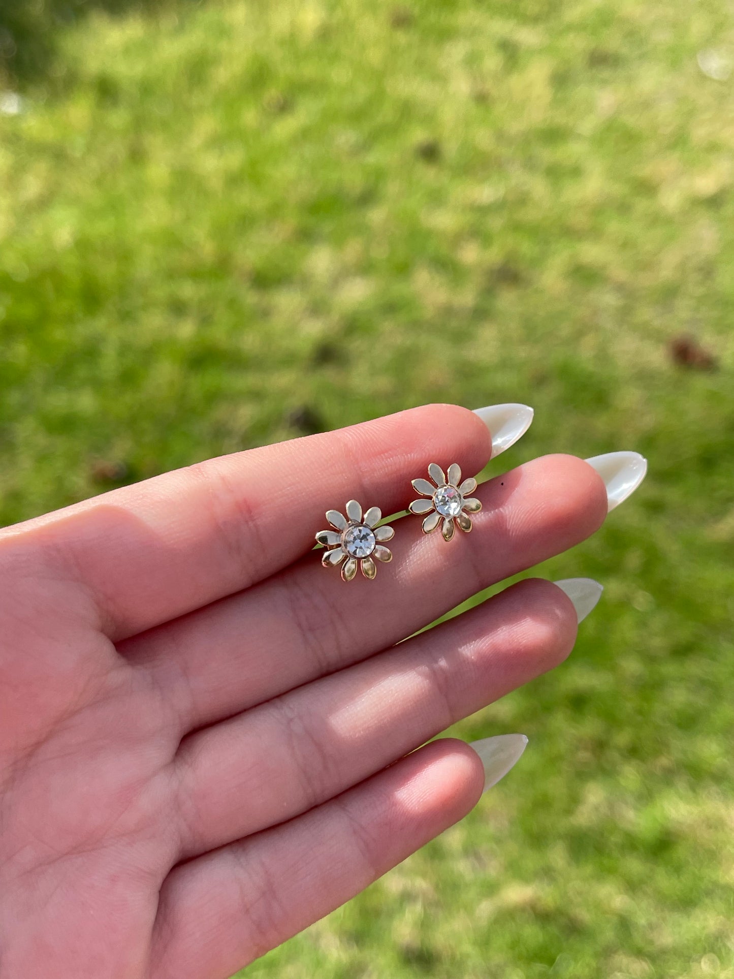 Mini Crystal Flowers Earrings