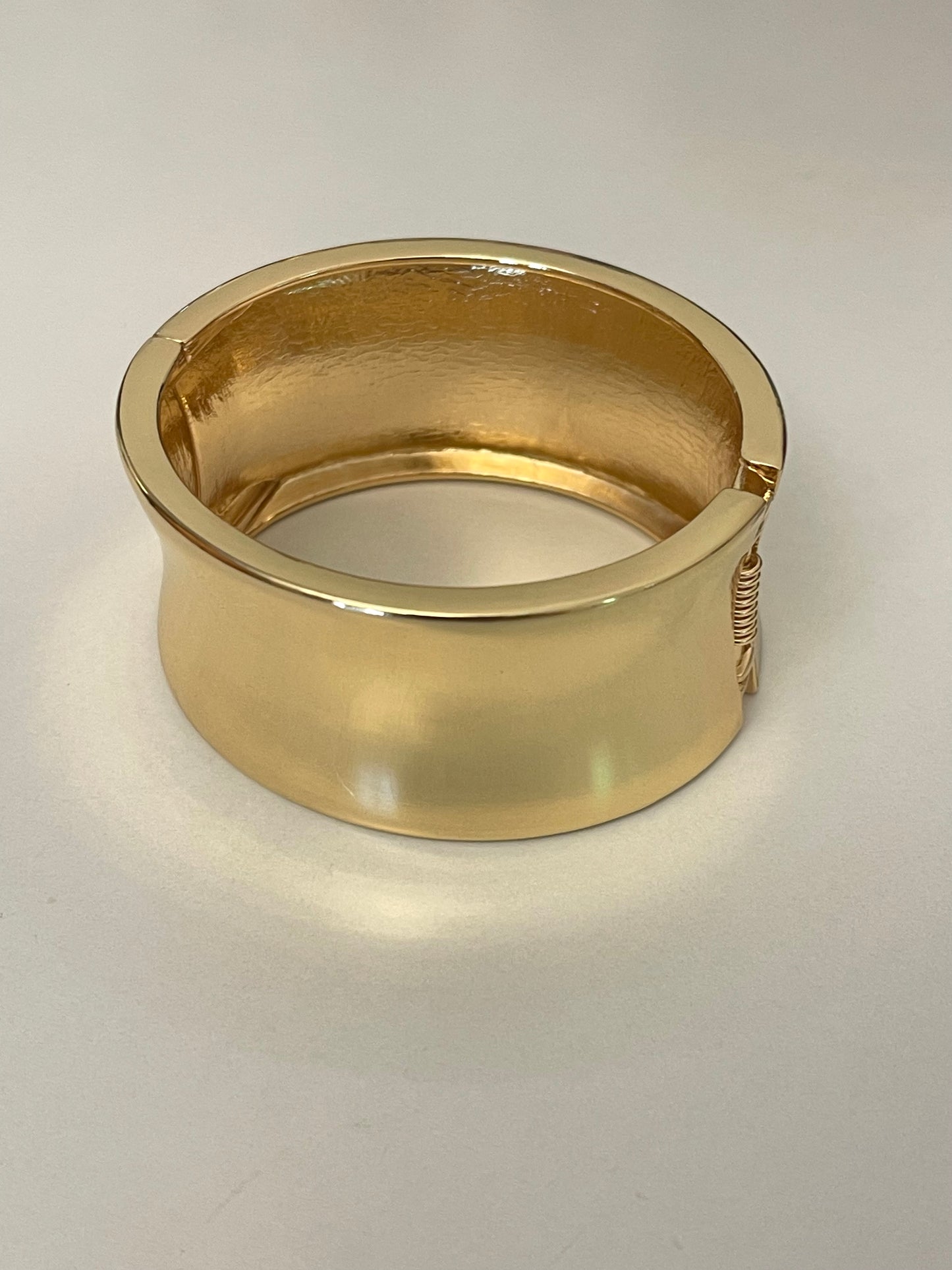Chunky Gold Bangle 2.0 (Gold Plated)