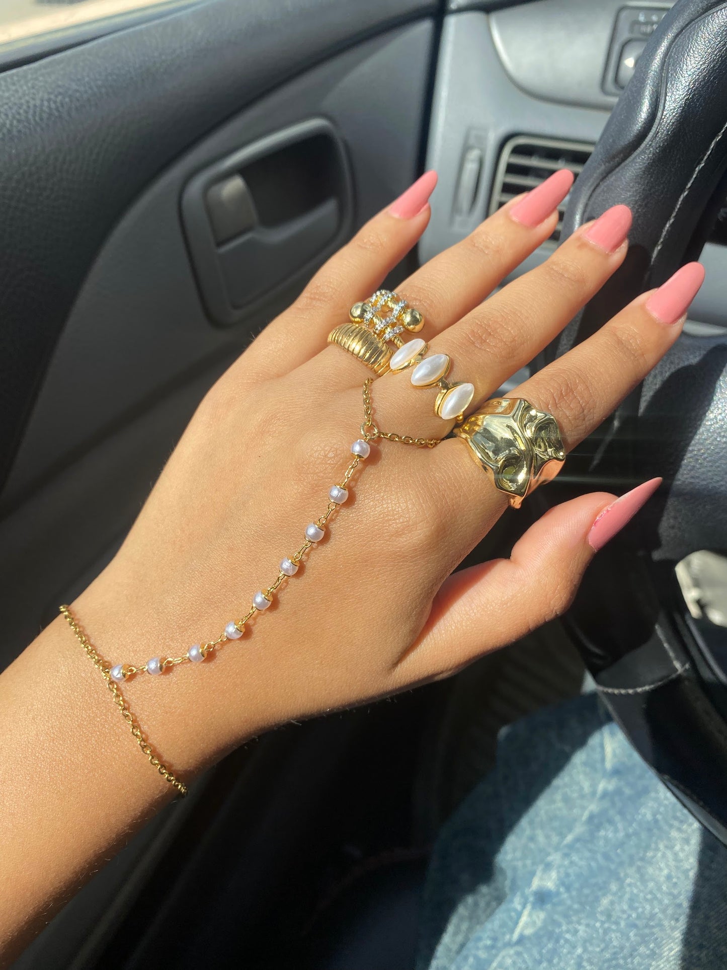 Dainty Pearls Hand Chain