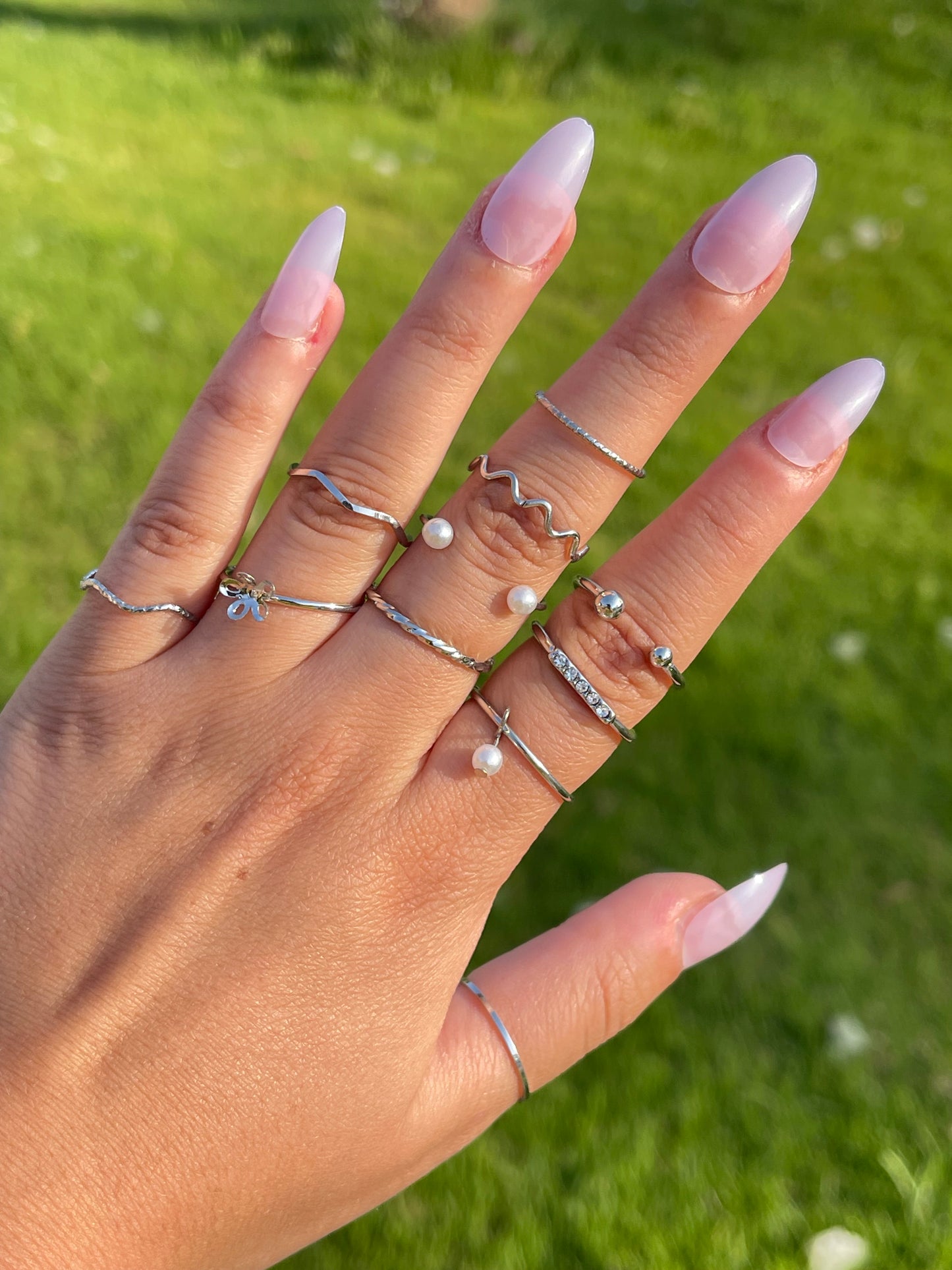 Dainty Flower Ring Set