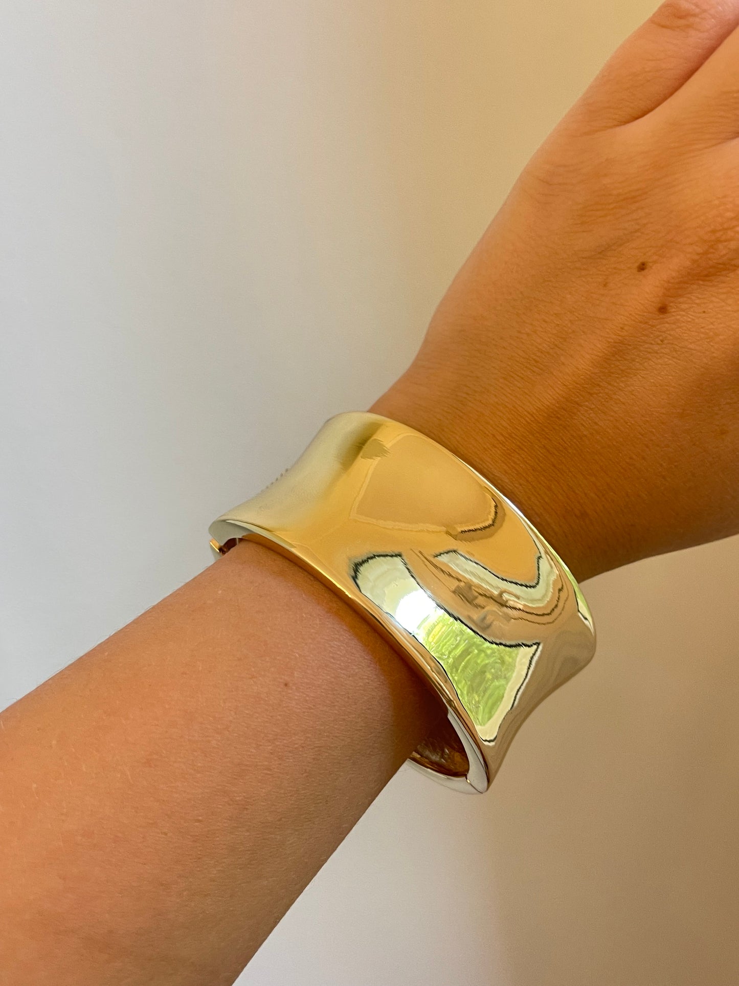 Chunky Gold Bangle 2.0 (Gold Plated)