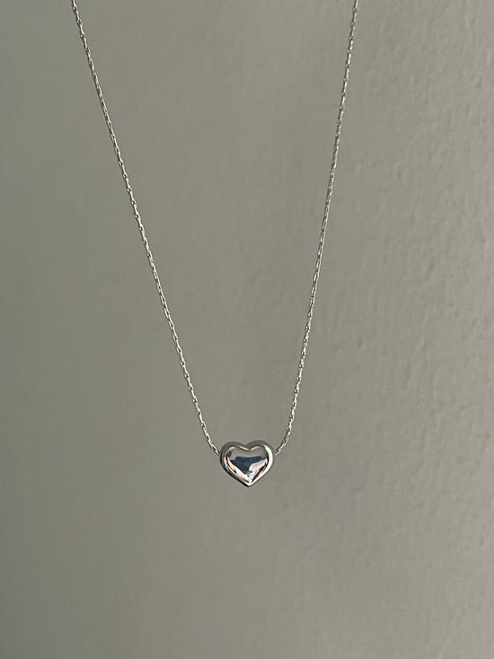 Mini Minimal Heart Necklace 2.0 (Stainless Steel)