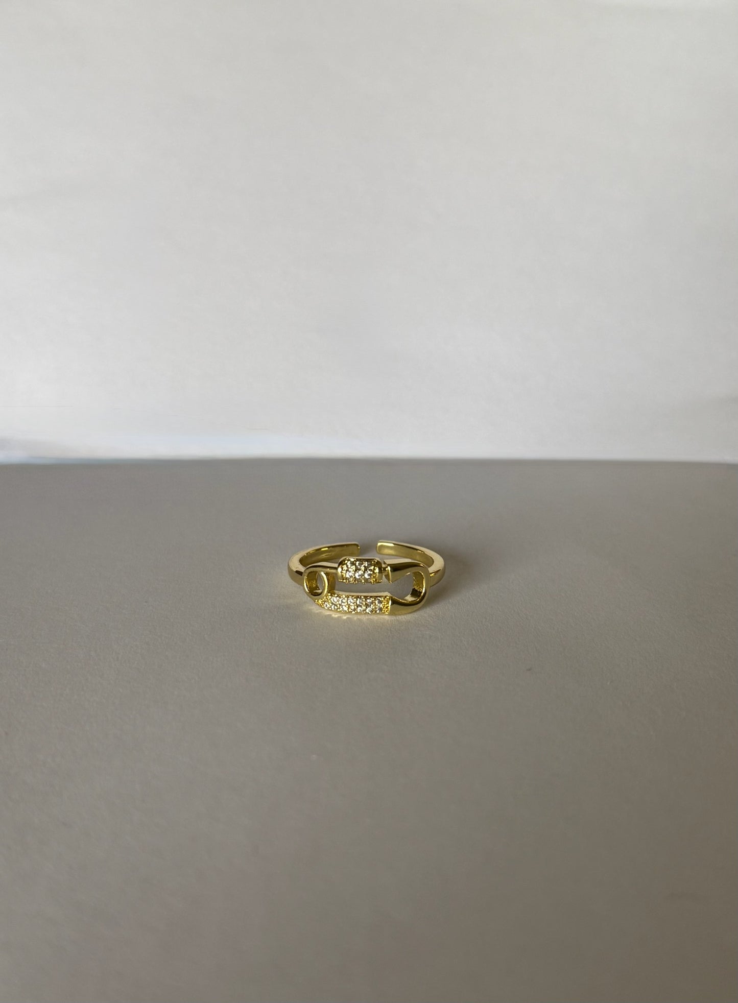 Paper Clip Ring (Gold Plated)