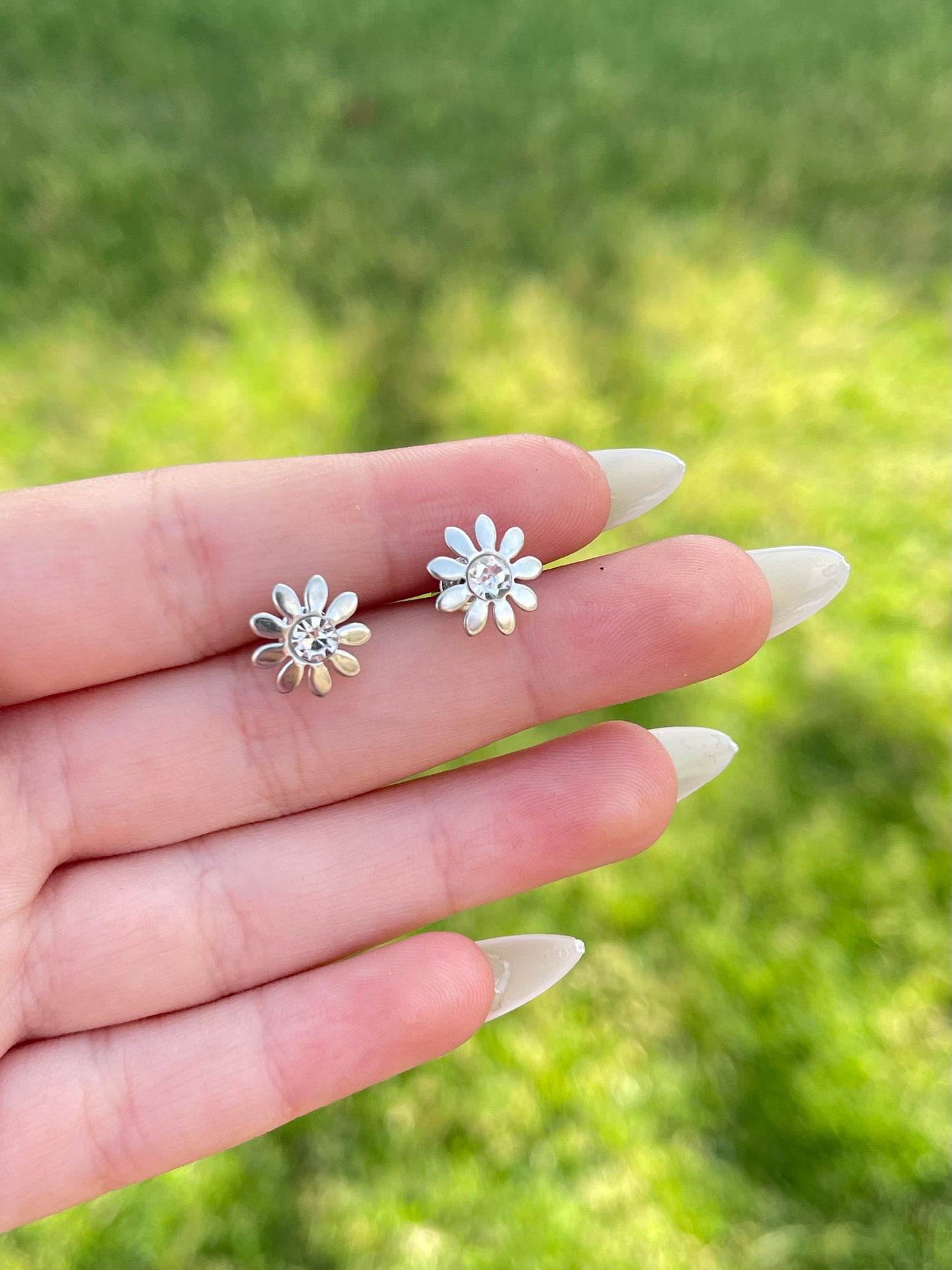 Mini Crystal Flowers Earrings