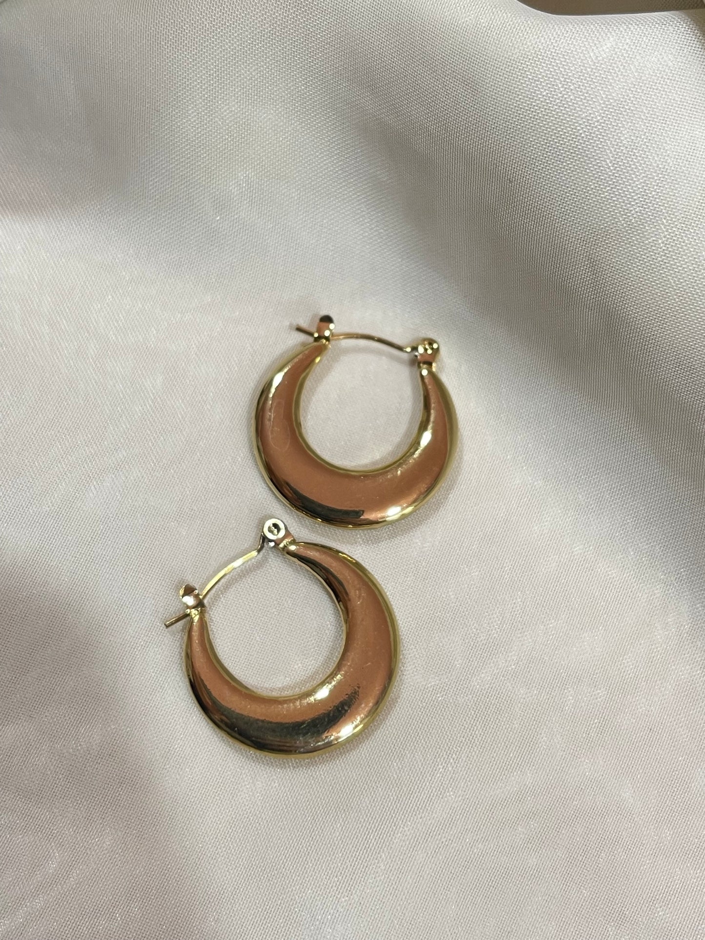 Minimal Hoop- Gold Plated