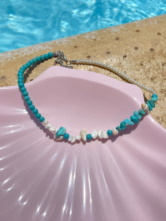 Blue Seashell Choker 💙🌊